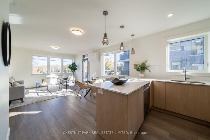 Property Photo:  1466 Avenue Road 4  ON M5N 2H7 