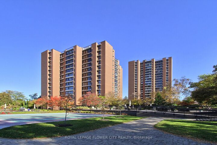 Property Photo:  1400 Dixie Road 103  ON L5E 3E1 