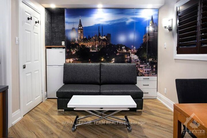 Property Photo:  2219 Melfort Street A  ON K1G 1H6 