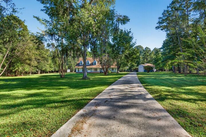 Property Photo: 54941 Ogilvie Road FL 32011