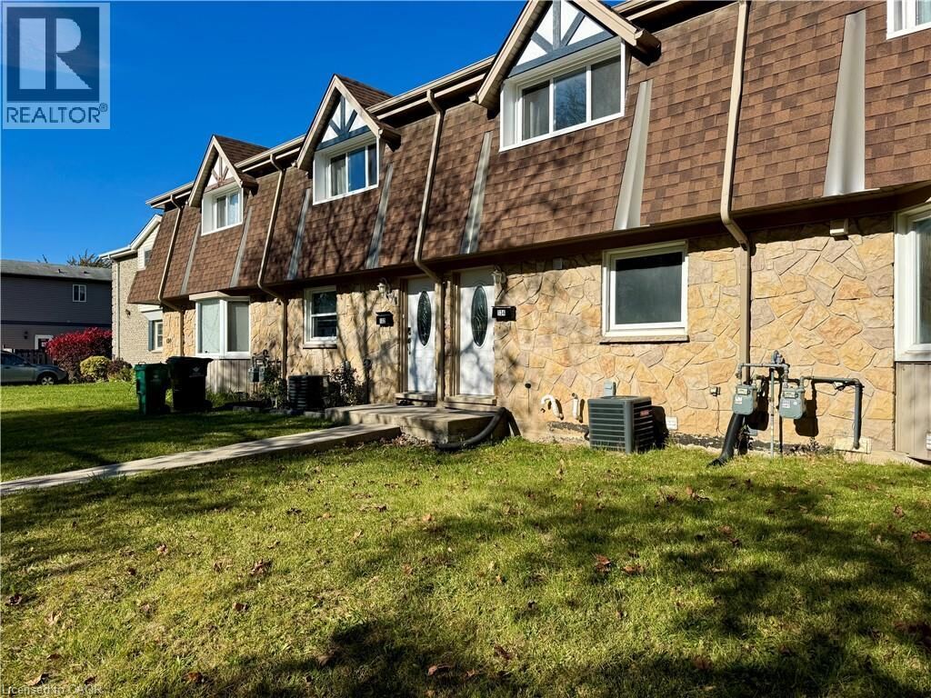 Property Photo:  134 Jansen Avenue  ON N2A 2L7 