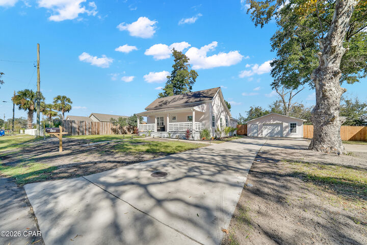 Property Photo:  134 N James Avenue  FL 32401 