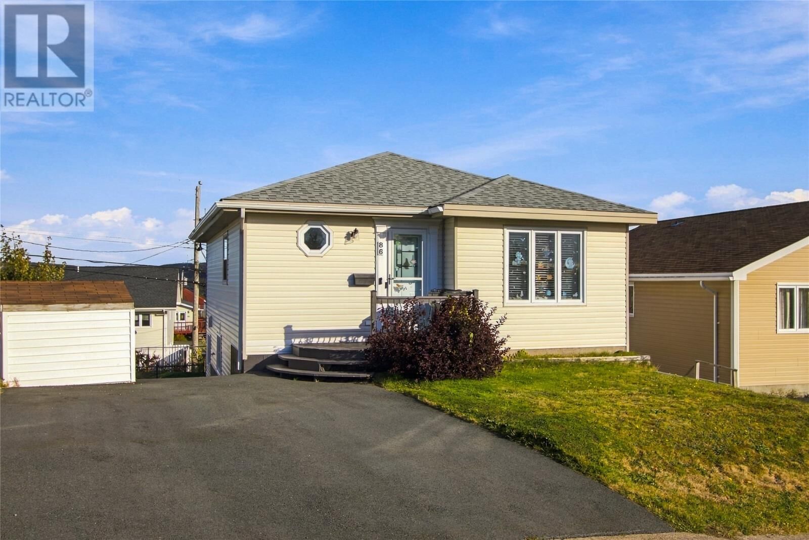 Property Photo:  86 Greenspond Drive  NL A1E 6A1 