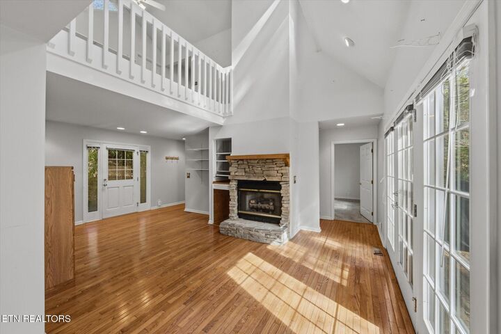 Property Photo:  204 Stott Lane  TN 37738 