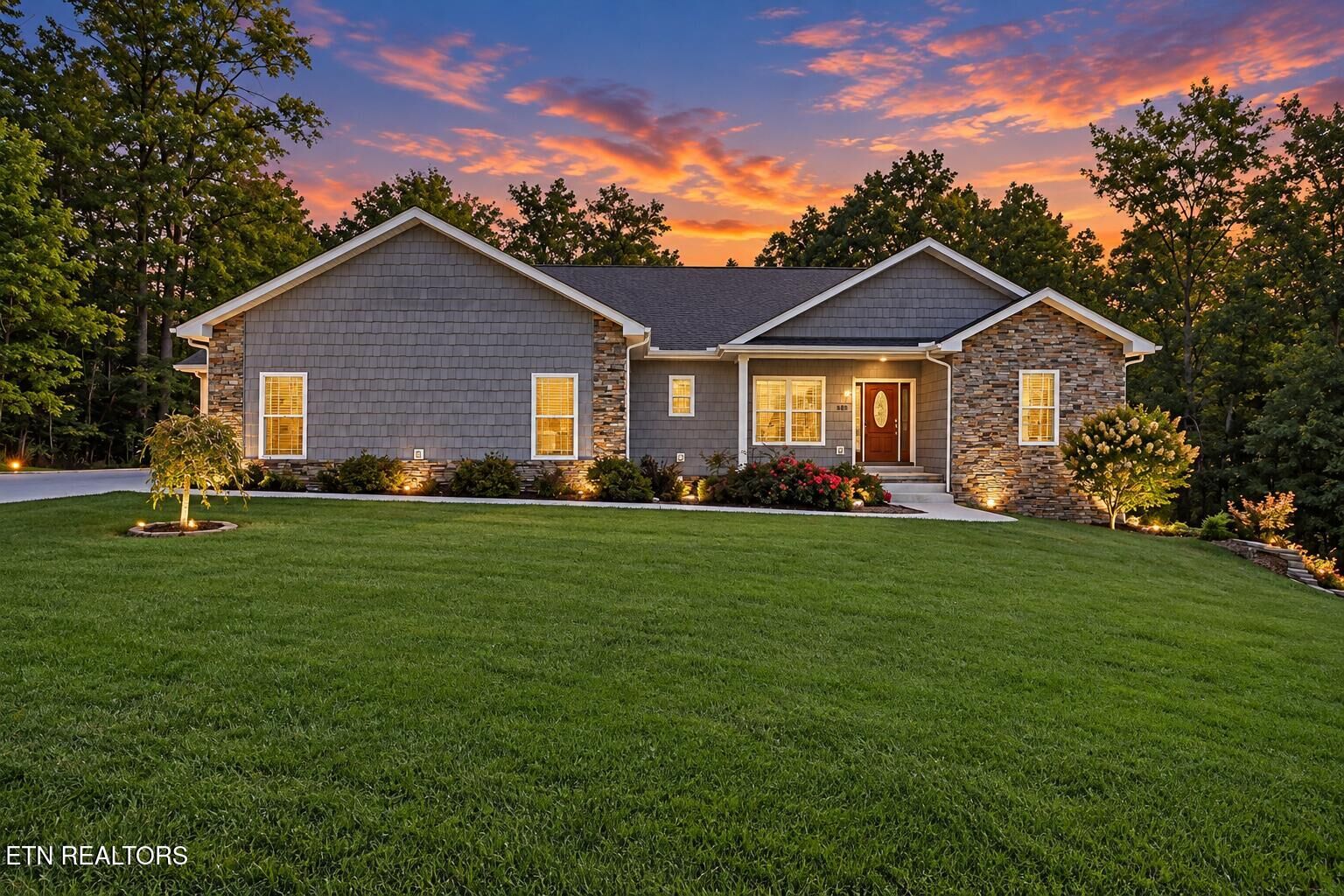 Property Photo: 380 Mountain Preserve Pkwy TN 37723