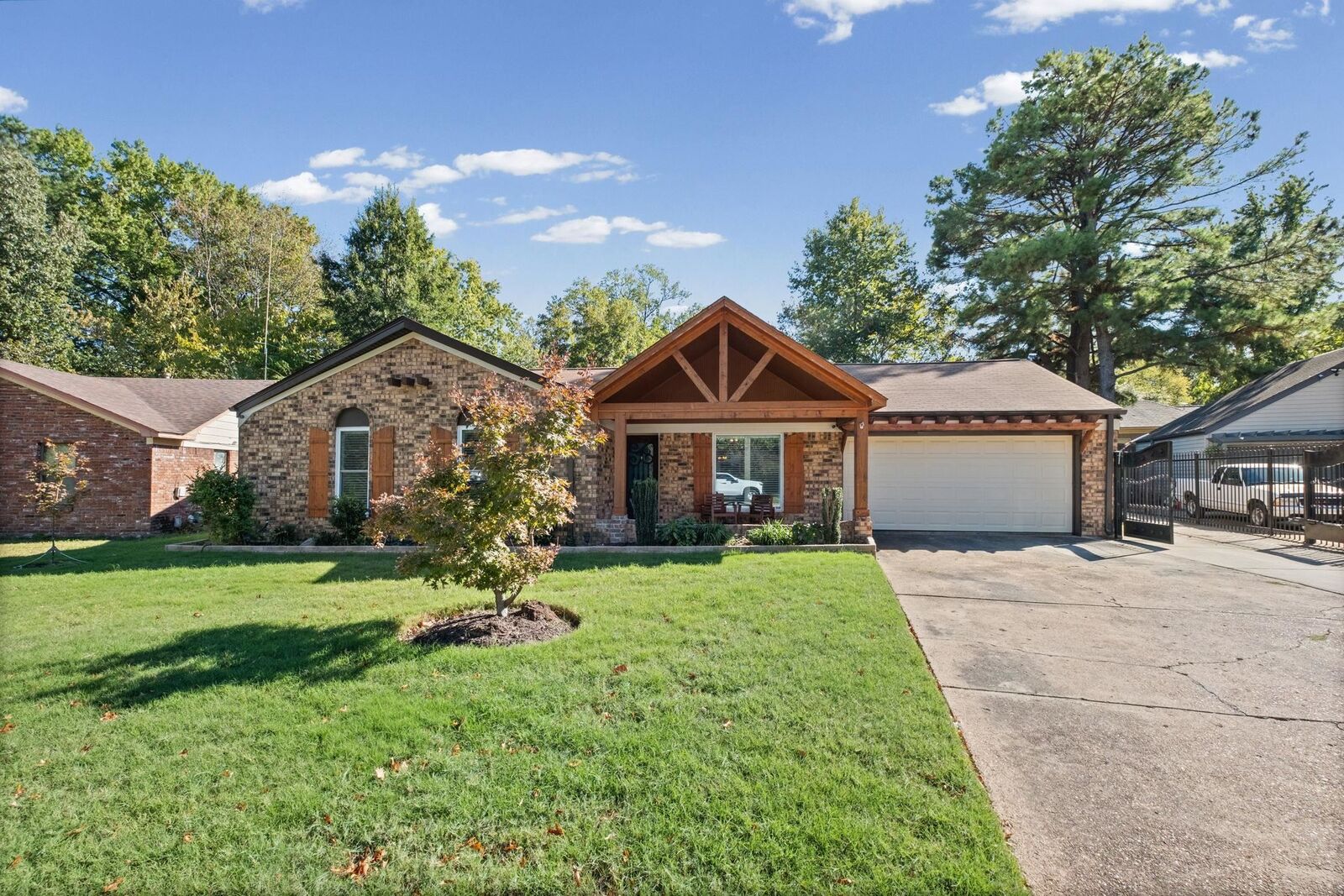 Property Photo:  6073 Elk Grove Dr  TN 38115 