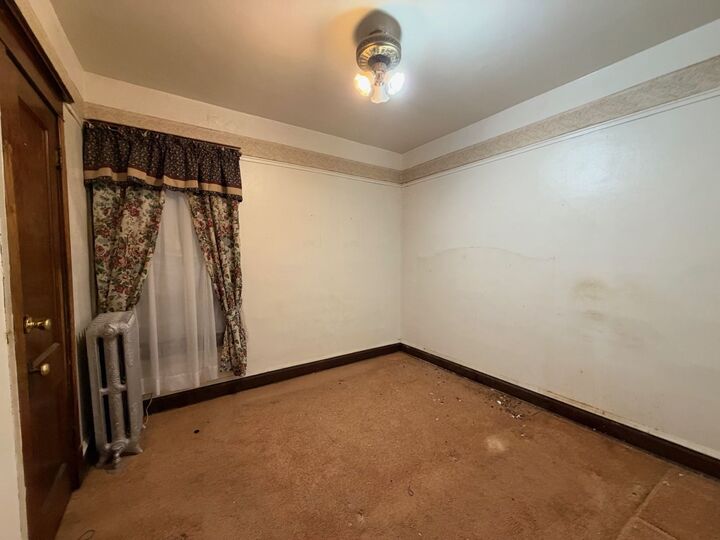 Property Photo: 916 N Lavergne Avenue IL 60651