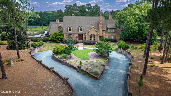 Property Photo: 1650 Youngs Road NC 28394