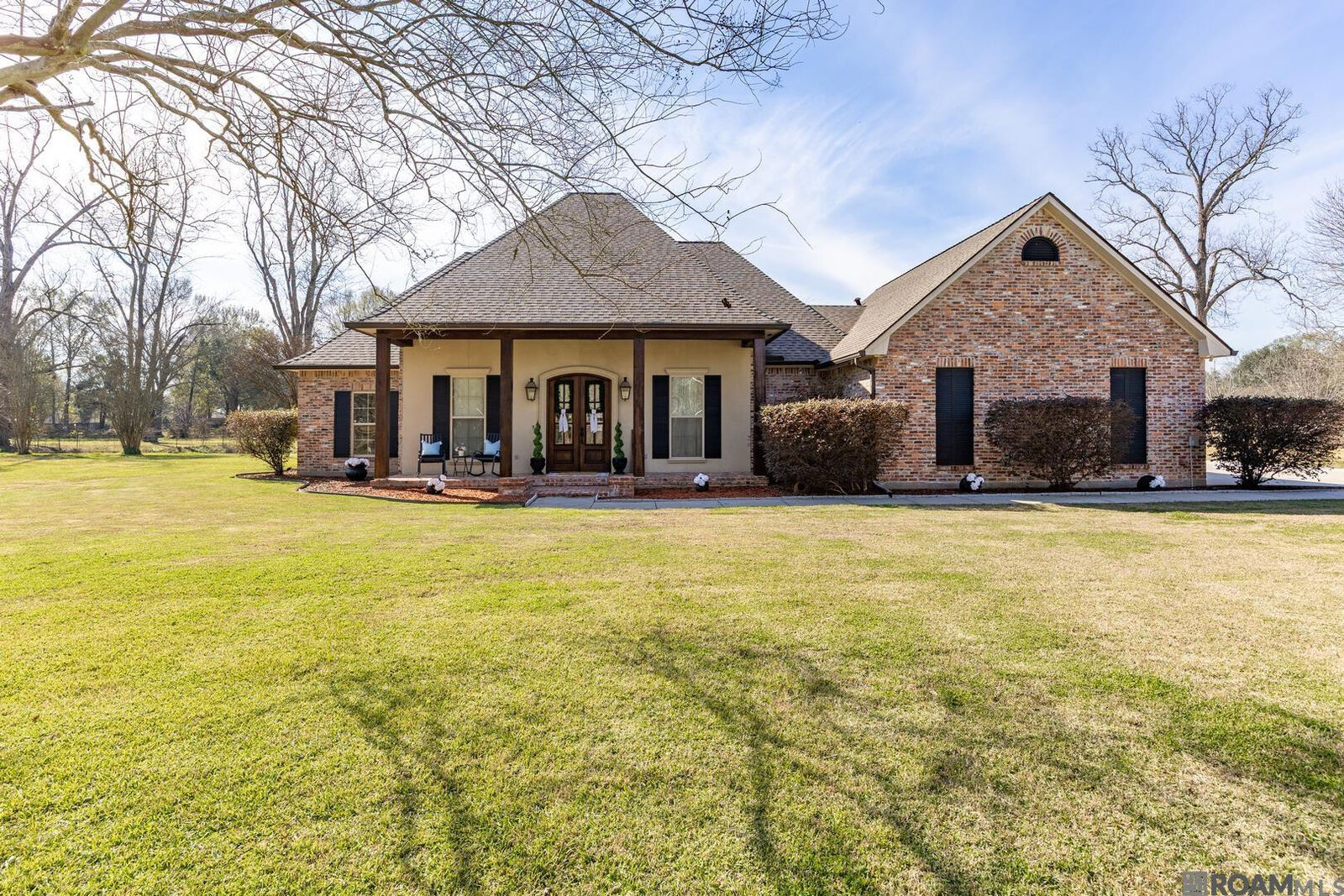 Property Photo: 1685 Pecan St LA 70719