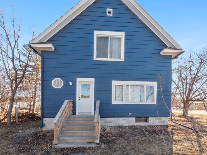 Property Photo: 276 Minnesota Avenue W MN 56334