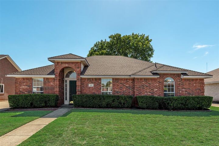 Property Photo:  412 Overland Trail  TX 75104 