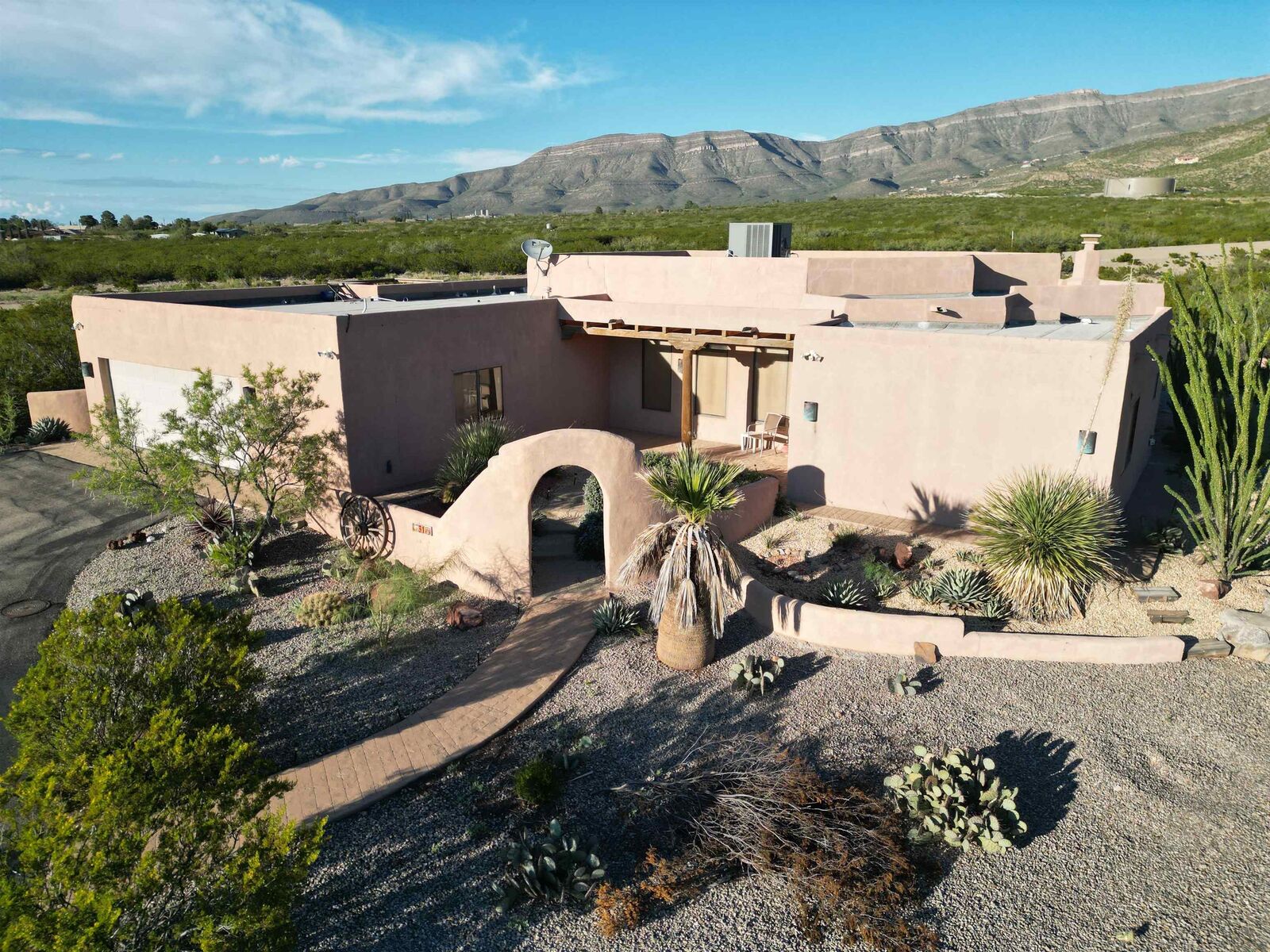 Property Photo:  31 Adobe Ranch Trl  NM 88310 