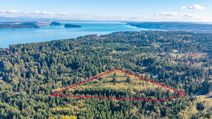 Property Photo:  0 Nhn E Troxell Road  WA 98277 