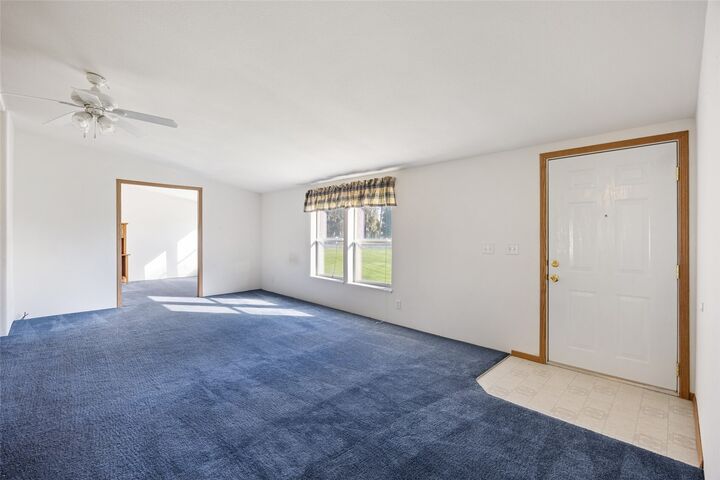 Property Photo: 5748 SE Rd J.2 WA 98837