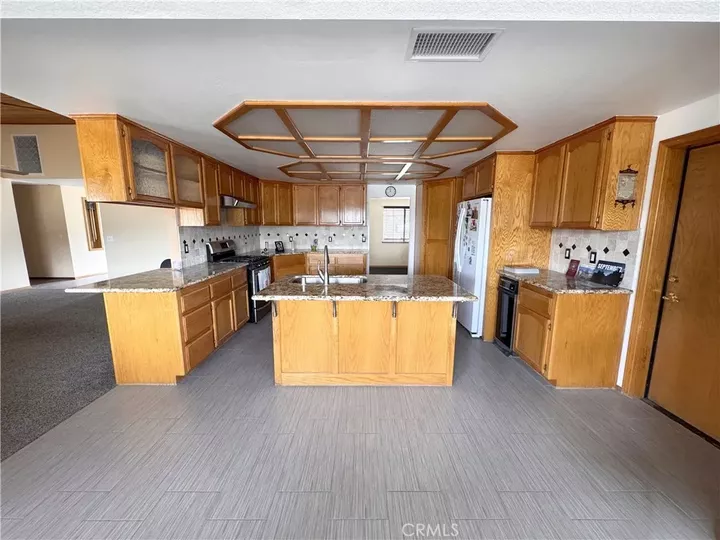 Property Photo: 16635 Wintun Rd CA 92307