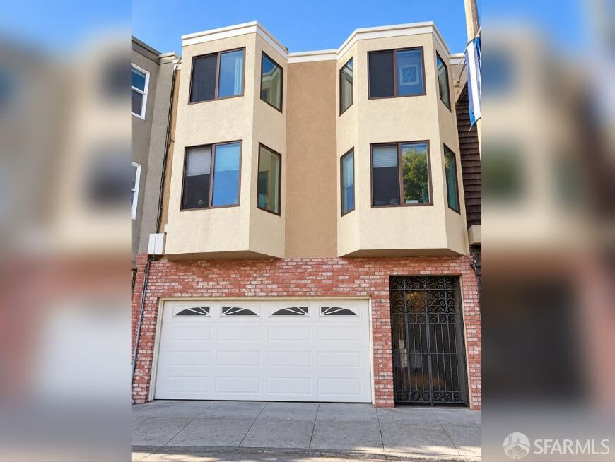 Property Photo:  2954 Diamond Street  CA 94131 