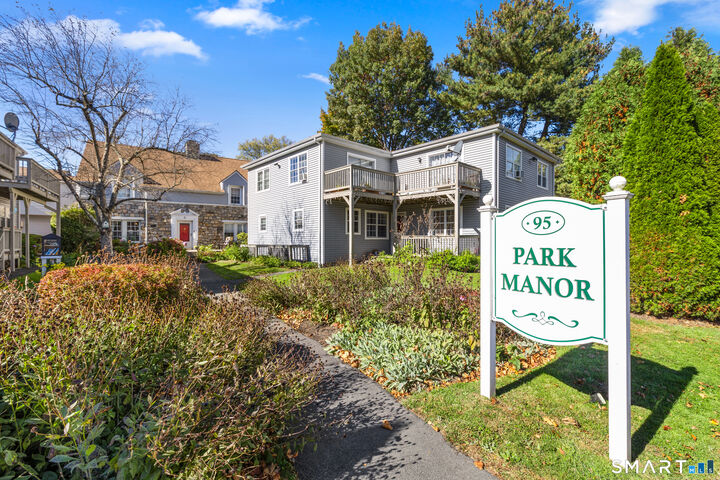 Property Photo: 95 Park Avenue 5 CT 06810