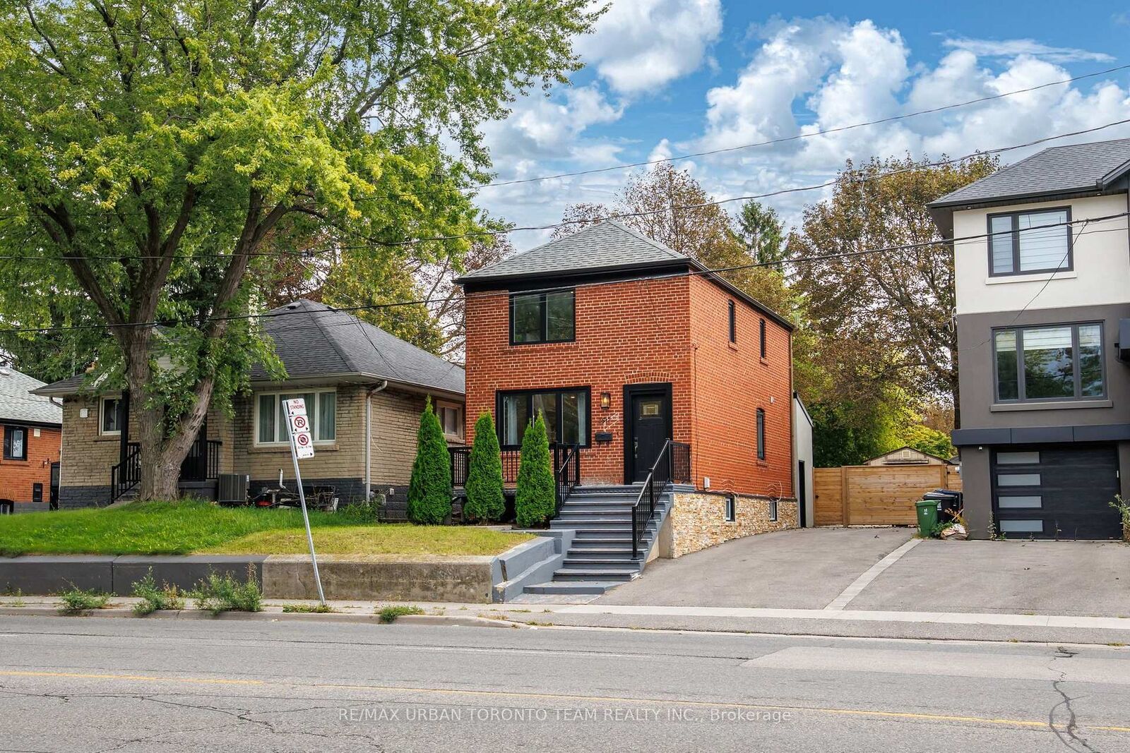 Property Photo:  3517 St Clair Avenue Lower  ON M1K 1L4 