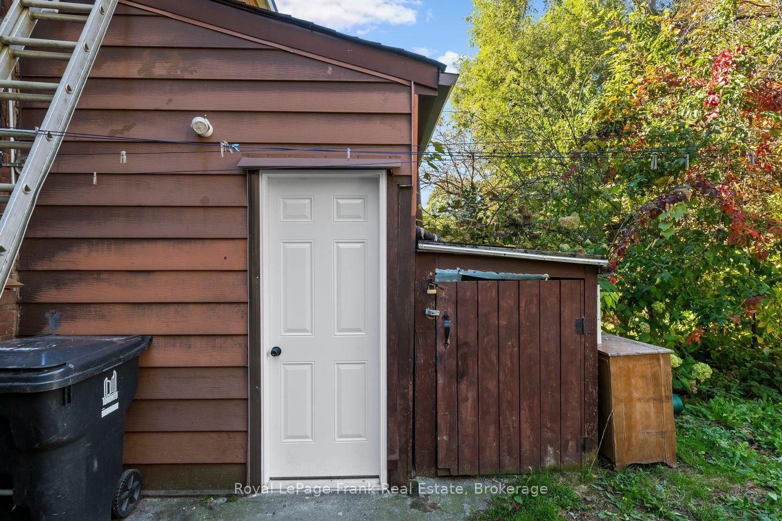 Property Photo: 68 Follis Avenue ON M6G 1S6