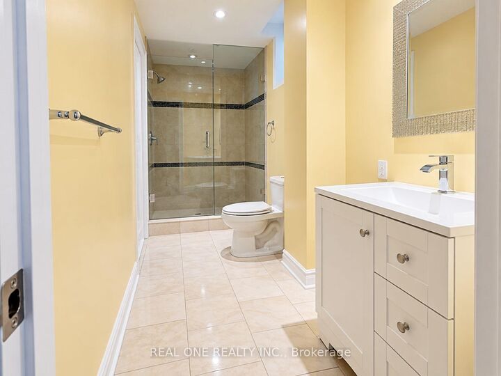 Property Photo:  2272 Osprey Lane  ON L6M 4A8 