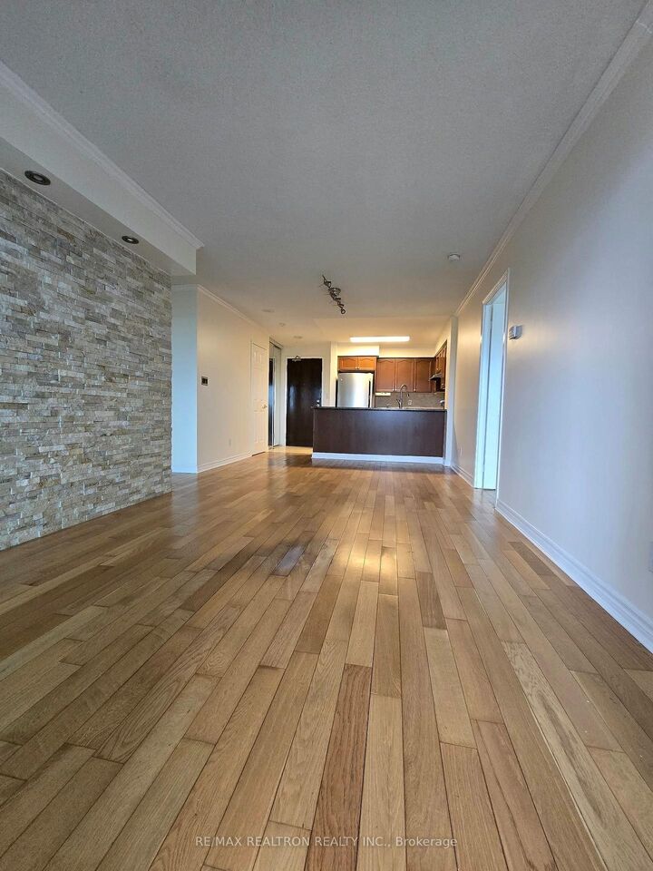 Property Photo:  18 Spring Garden Avenue 1107  ON M2N 7M2 