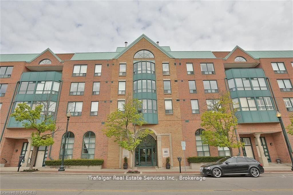 Property Photo: 185 Robinson Street 204 ON L6J 7P6