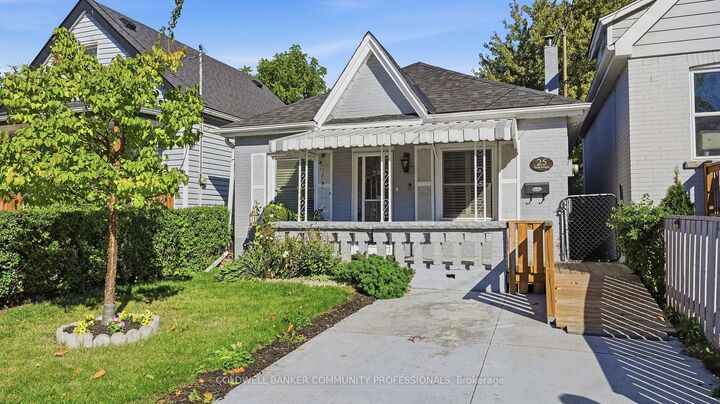 Photo de la propriété:  25 Hope Avenue  ON L8H 2E1 