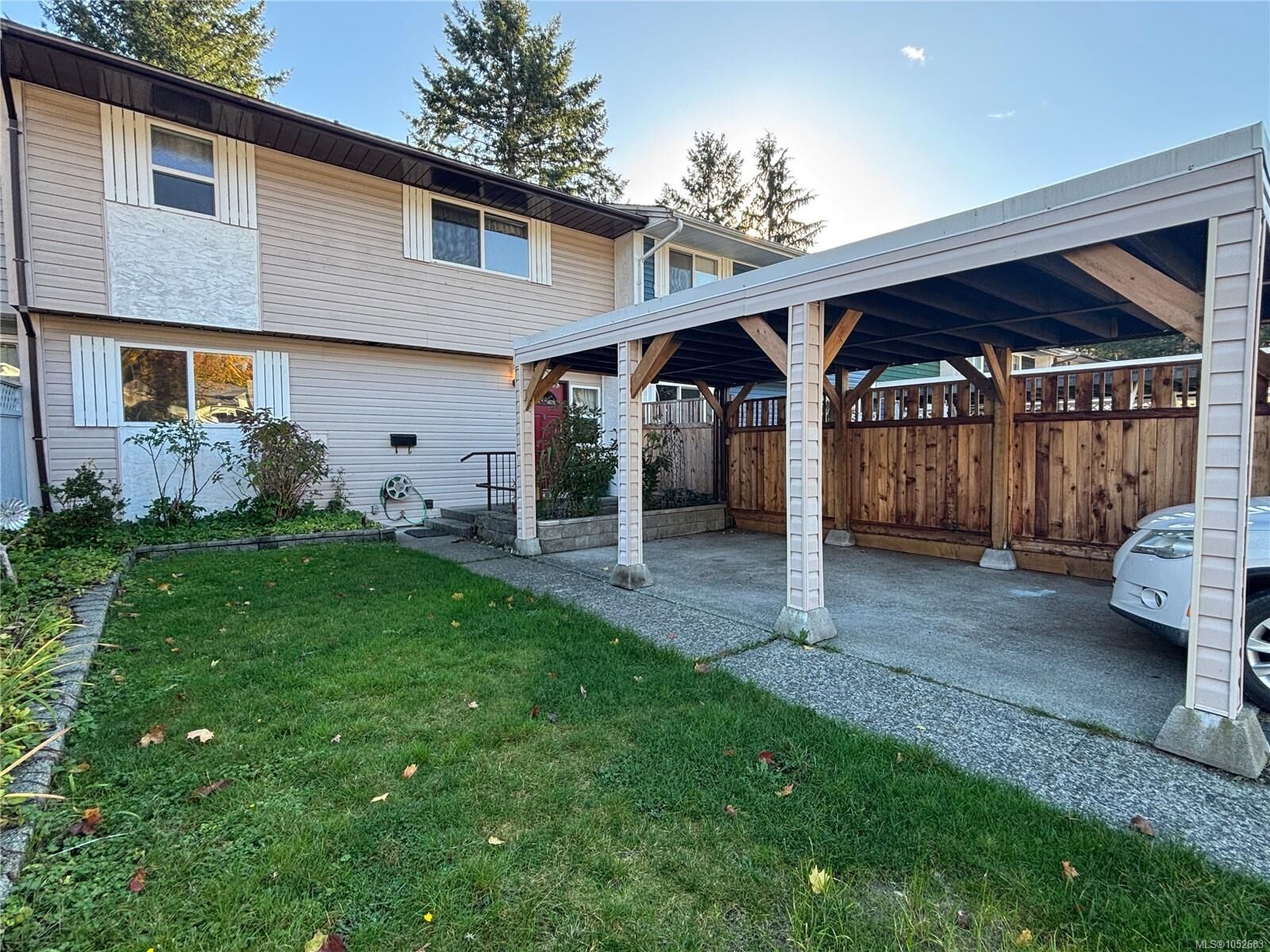 Property Photo:  382 Chamiss Cres  BC V0P 1G0 