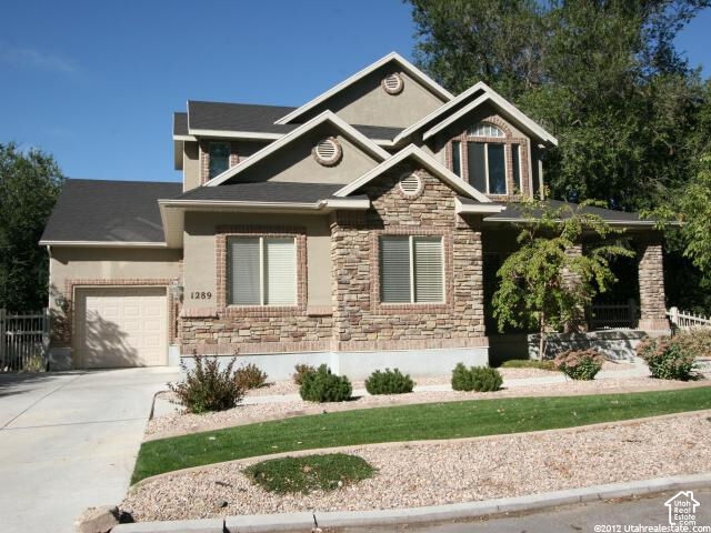 Property Photo: 1289 E Jeanne Ave UT 84121