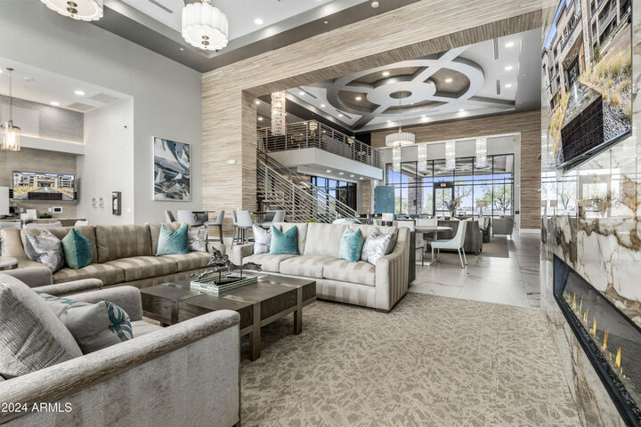Property Photo:  5250 E Deer Valley Drive 427  AZ 85054 
