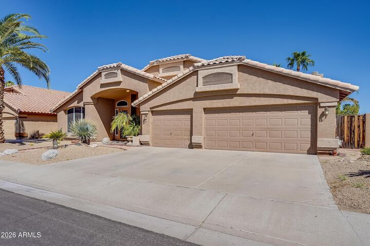 Property Photo: 19103 N 78th Lane AZ 85308