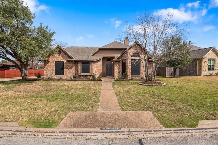 Property Photo:  4505 Kensington Road  TX 77802 