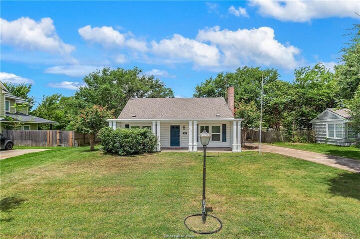 Property Photo: 305 Francis Drive TX 77840