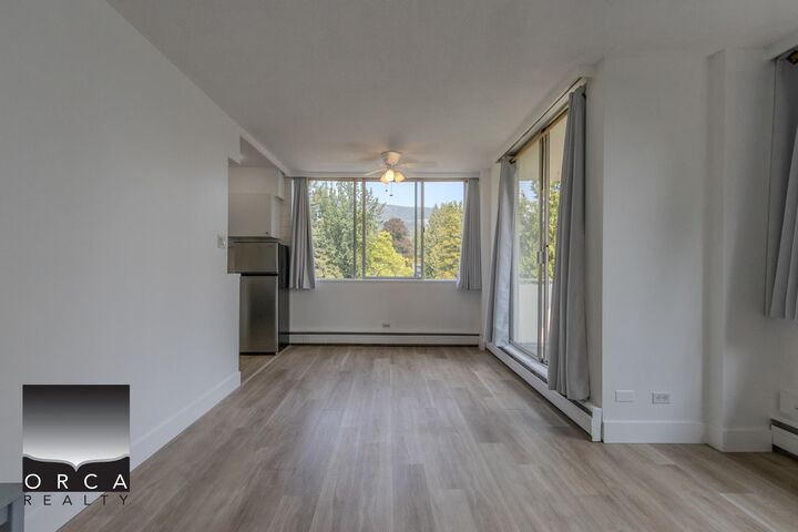 Property Photo:  1785 Esquimalt Avenue 701  BC V7V 1R7 