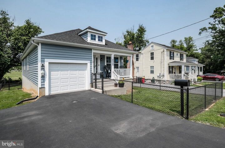 Property Photo:  839 Jefferson Avenue  WV 25414 