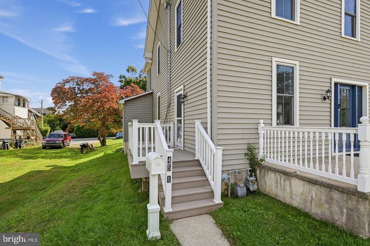 Property Photo:  45 N 3rd Street  PA 19363 