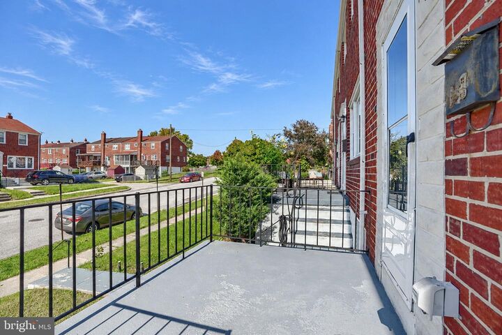 Property Photo: 907 Wilton Drive MD 21227