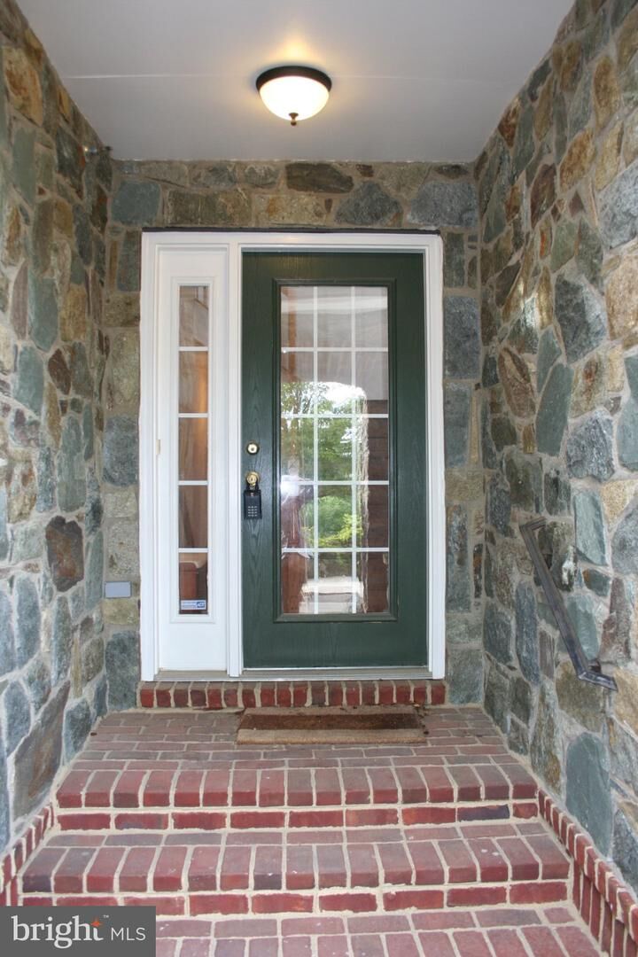 Property Photo: 2003 Idlewild Boulevard VA 22401