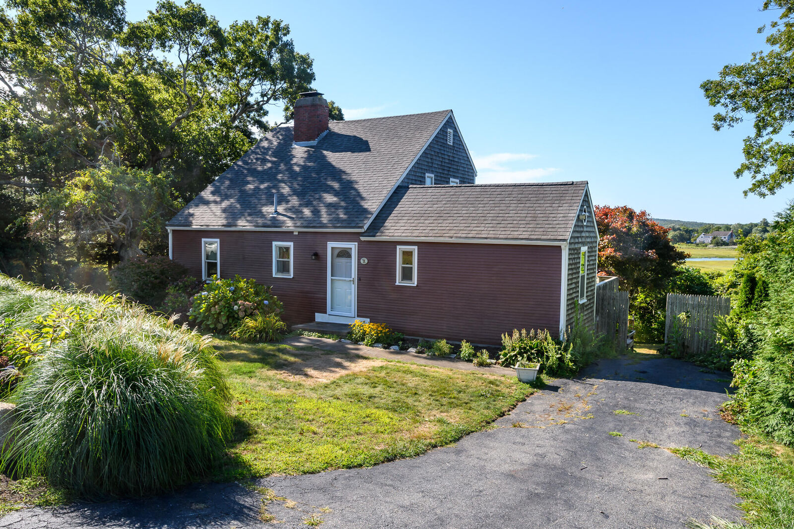 Property Photo:  78 Wood Avenue  MA 02563 