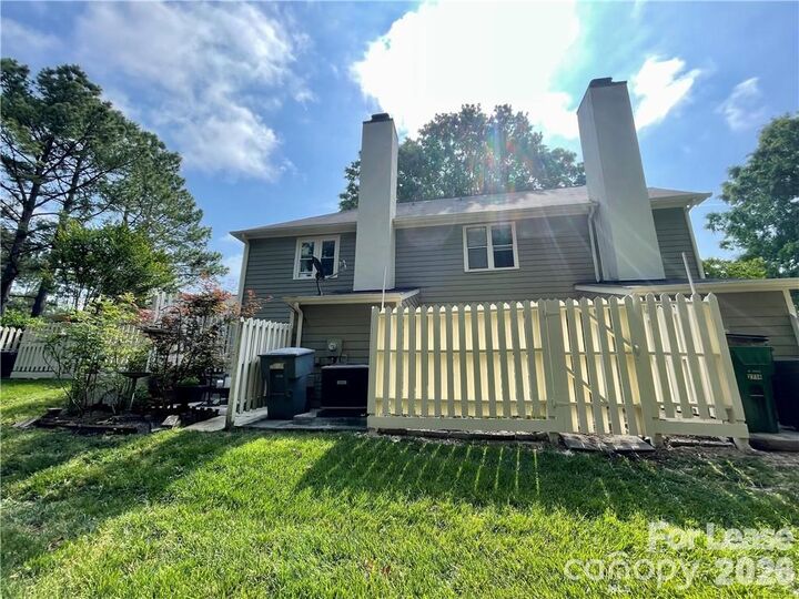 Property Photo: 2714 Von Thuringer Court NC 28210