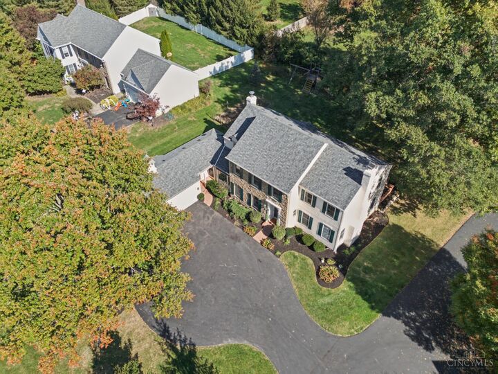 Property Photo: 9924 Huntersrun Lane OH 45242