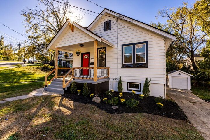 Property Photo: 3933 Paxton Avenue OH 45209
