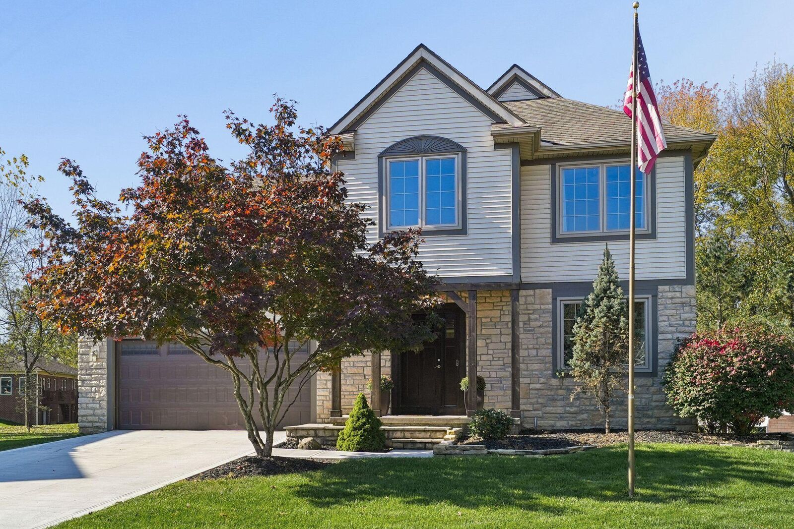 Property Photo:  6399 Gossamer Court  OH 43081 