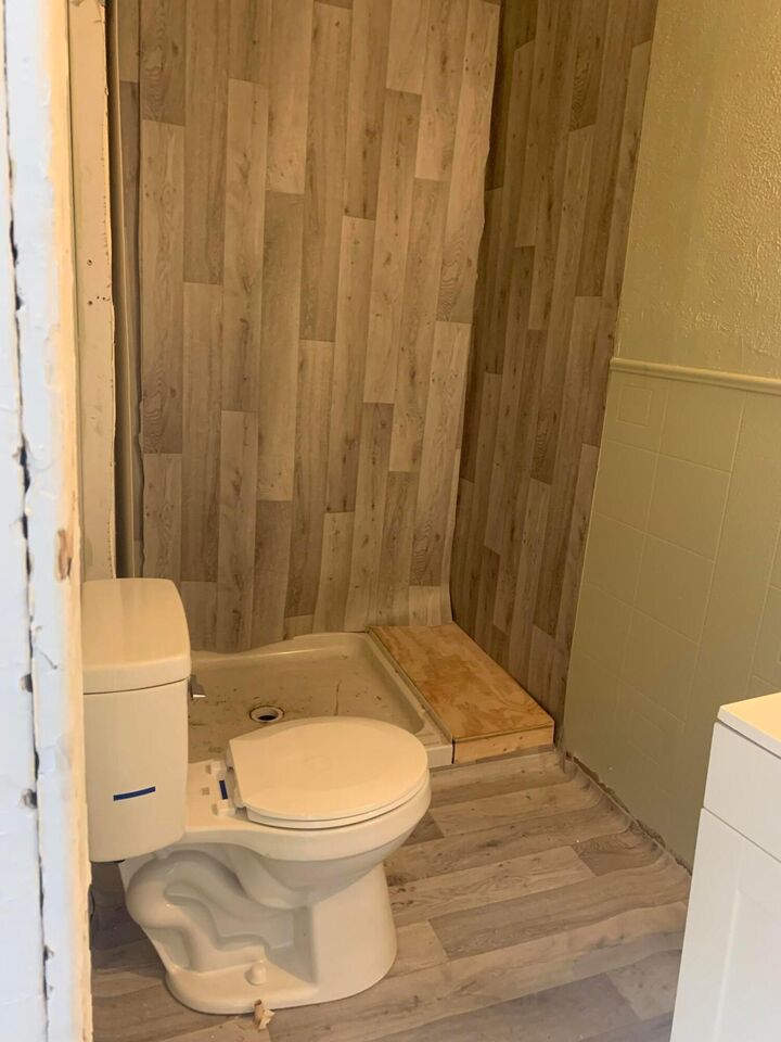 Property Photo: 1043 Seymour Avenue OH 43206