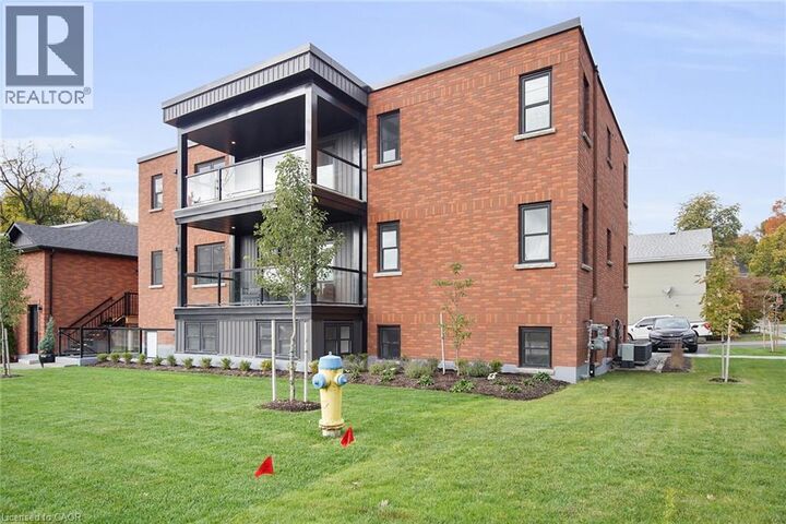 Property Photo:  74 Church Street 1  ON N5A 2R2 