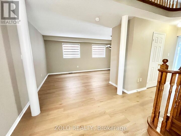 Property Photo:  19 Saddletree Trail  ON L6X 4M5 