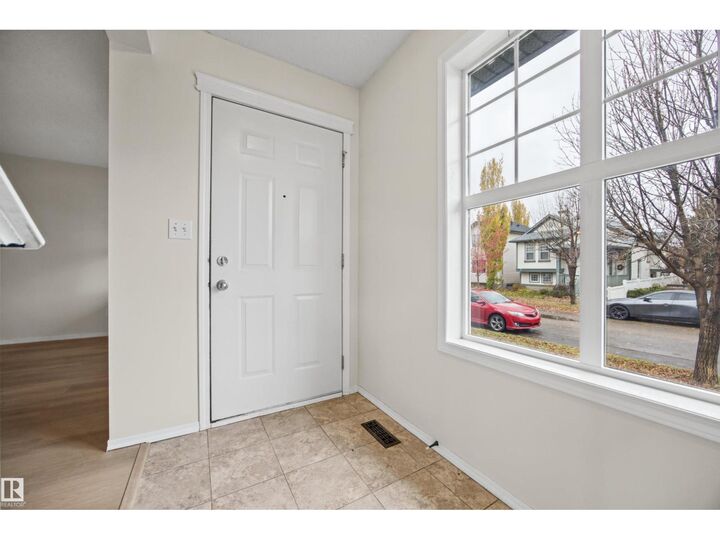 Property Photo:  4618 Turner Square Sq NW  AB T6R 3H3 