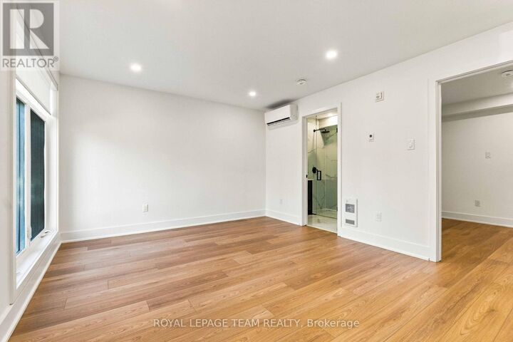 Property Photo:  100 Hamilton Avenue North 3  ON K1Y 1B9 