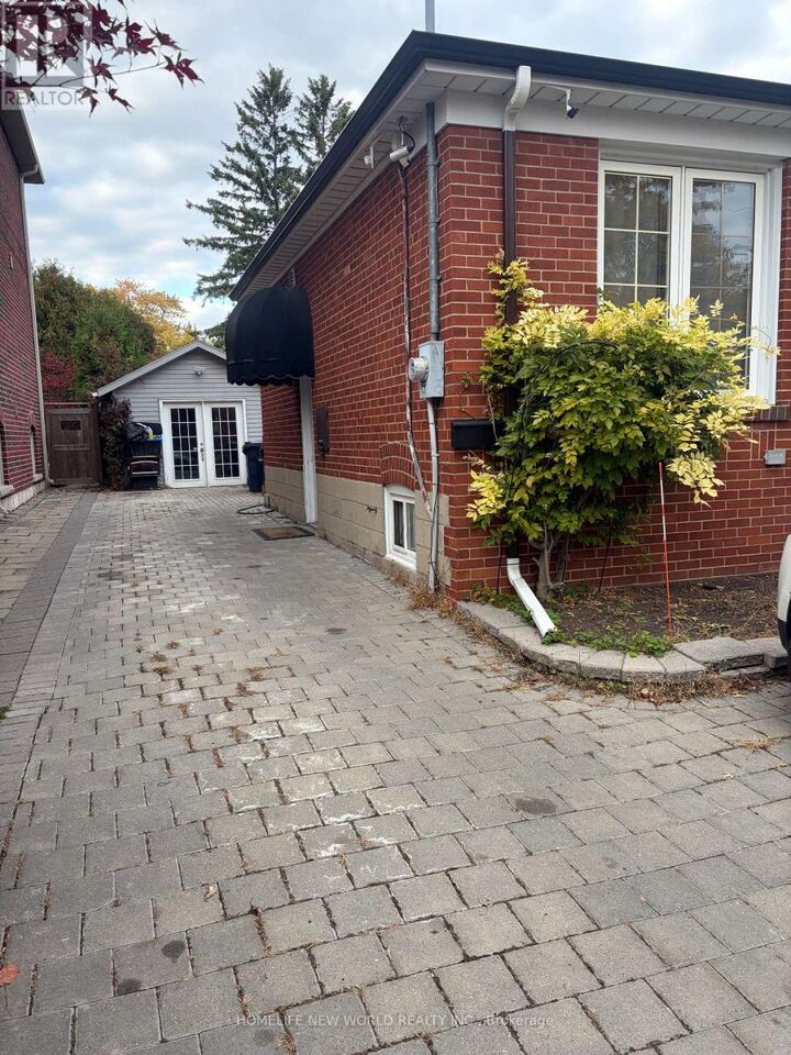 Property Photo: 374 Horsham Avenue ON M2R 1G9