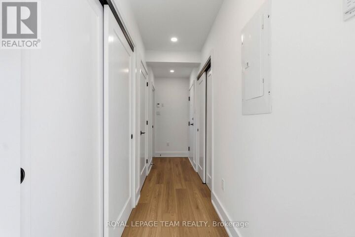 Property Photo:  100 Hamilton Avenue North 8  ON K1Y 1B9 